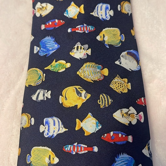 Colorful Fish Pattern Ties - Picture 7 of 9
